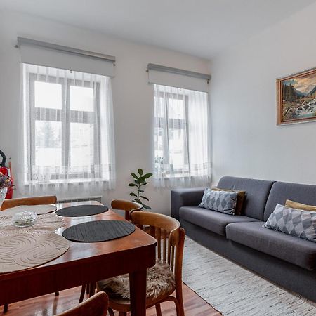 Apartman Na Namesti Stárkov Exteriör bild